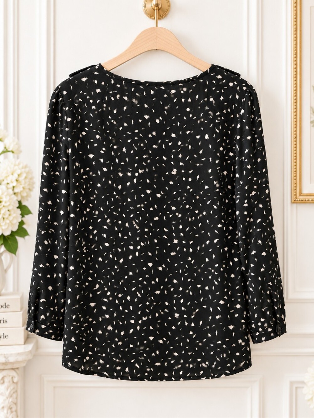LOFT Black Ivory Abstract Print Ruffle Blouse Long Sleeve | Size Medium - Picture 6 of 9